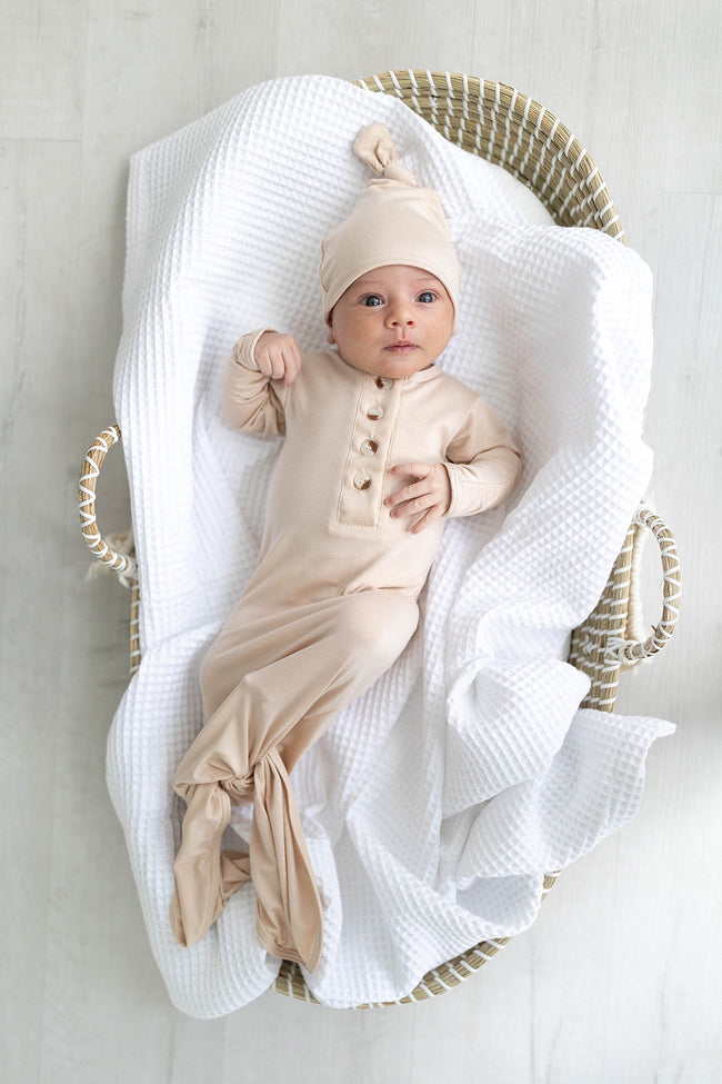 Knotted Baby Gown Set - Sand