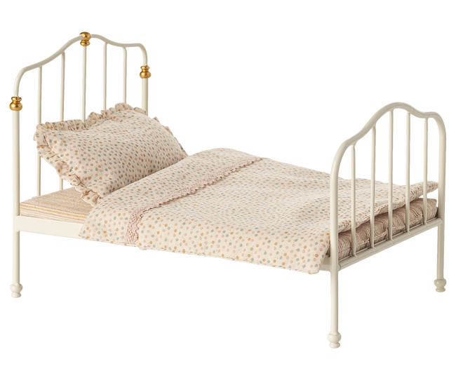 Vintage Bed, Mouse - Off White