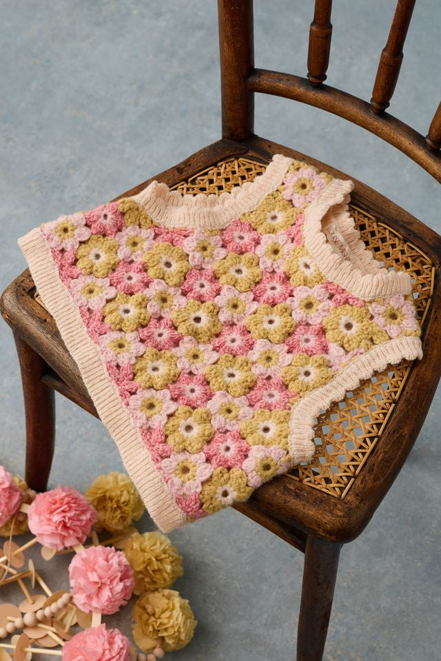 Rynia Vest