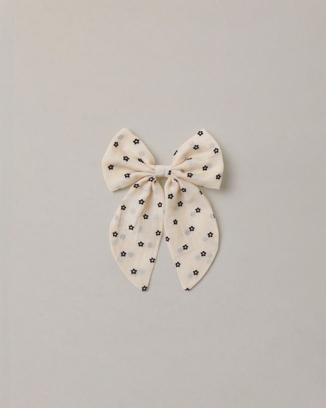 Everly Bow-Black Daisy