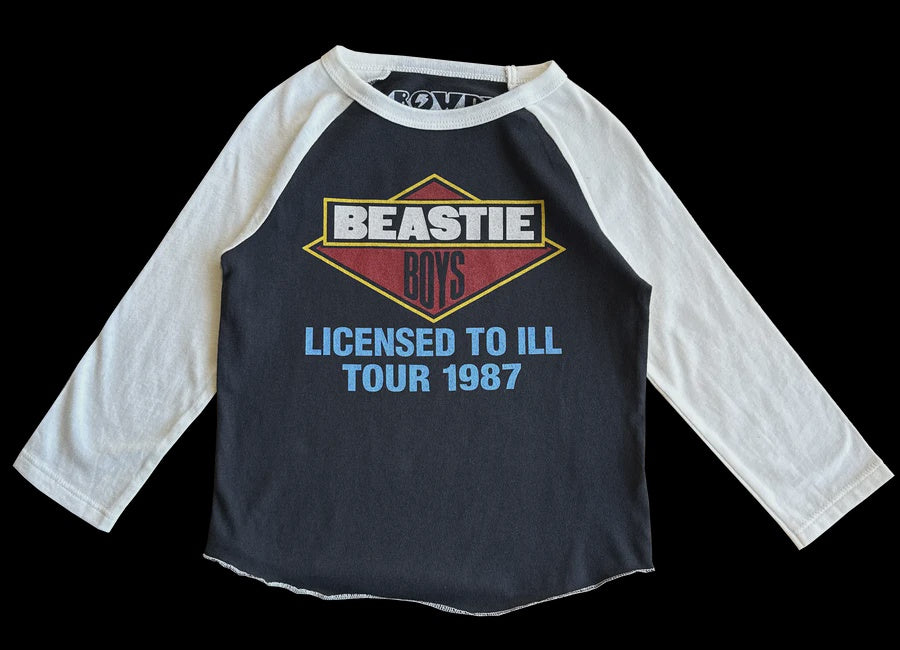 Long Sleeve Raglan Tee F25