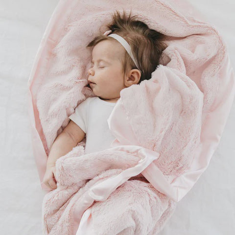 Lush Mini Blanket - Feather